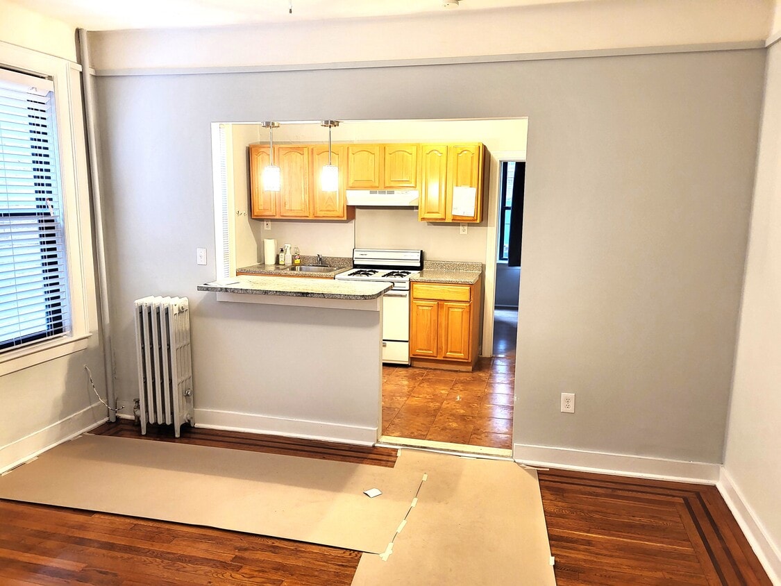Primary Photo - 4557 40th St