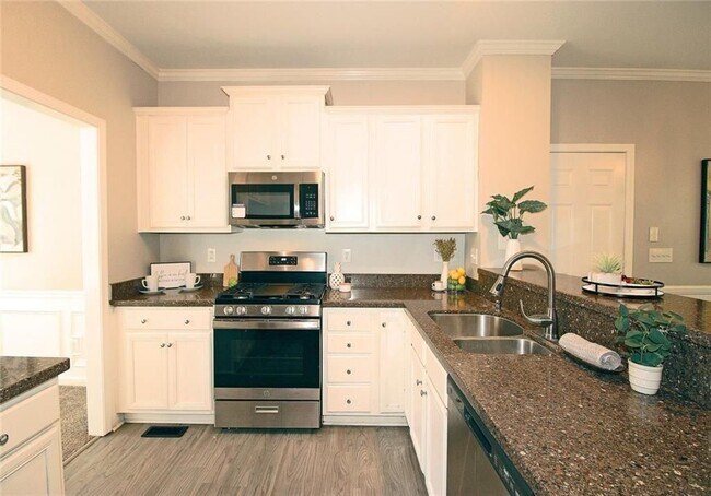 Foto del edificio - 1213 Kingsbury Ln
