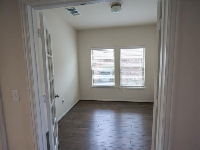 Building Photo - 14008 Madrigal Ln