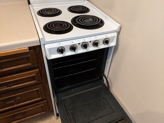 Foto del edificio - 401 N East St