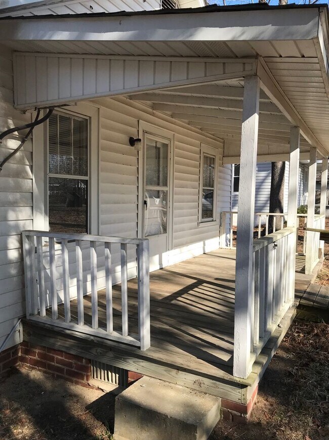 Foto del edificio - Bungalow in High Point NC