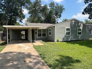 Building Photo - 2911 Millmar Dr