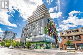 Building Photo - 297-297 College St