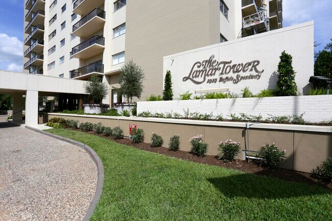 Foto del edificio - 1 Bedroom in Houston, TX 77098