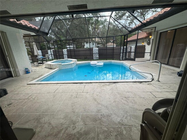 Foto del edificio - 3911 SW 56th Ct