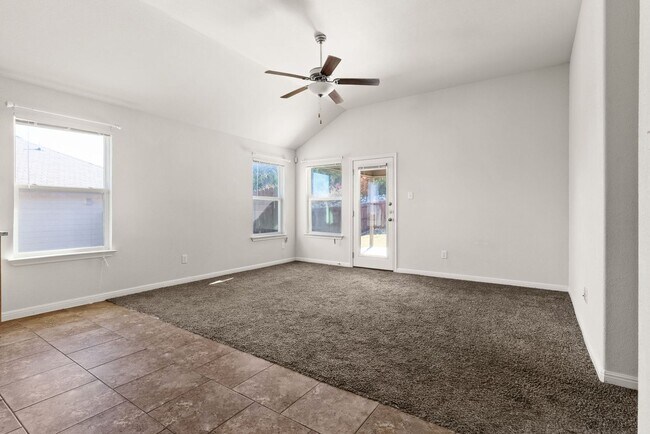 Building Photo - 3902 Flatrock Mountain