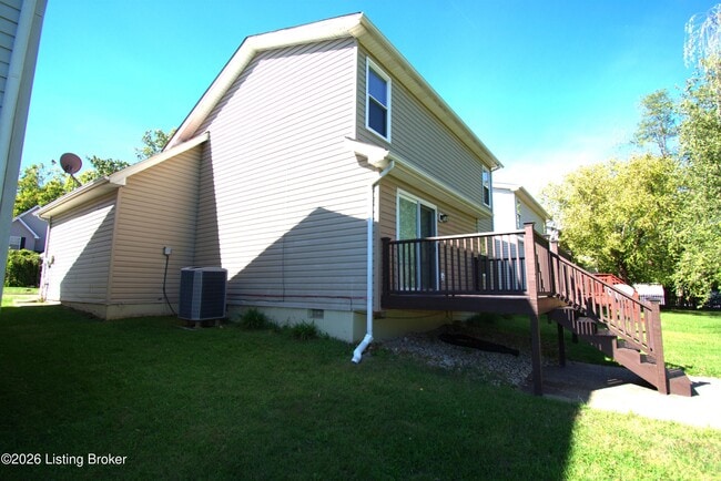 Building Photo - 10407 Pinoak View Dr