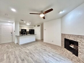Building Photo - 8888 Tallwood Dr