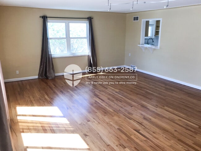 Building Photo - 7401 Bradburn Blvd