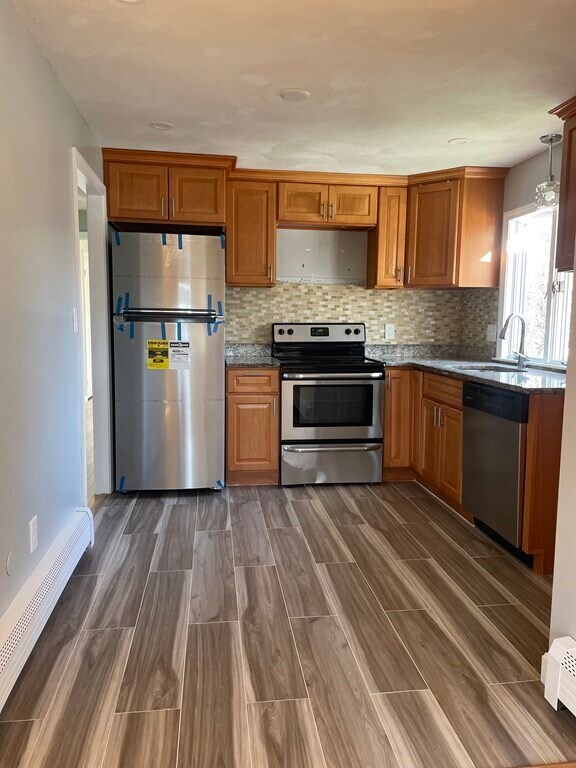 119 North St Unit 2, Randolph, MA 02368 Room for Rent in Randolph, MA