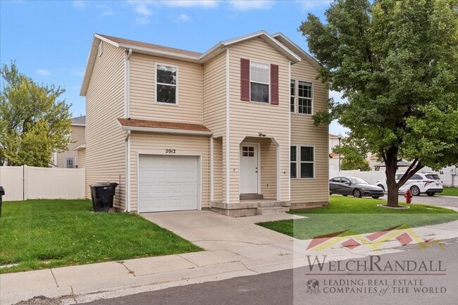 Foto del edificio - Your Clinton Haven – Modern, Spacious, and...