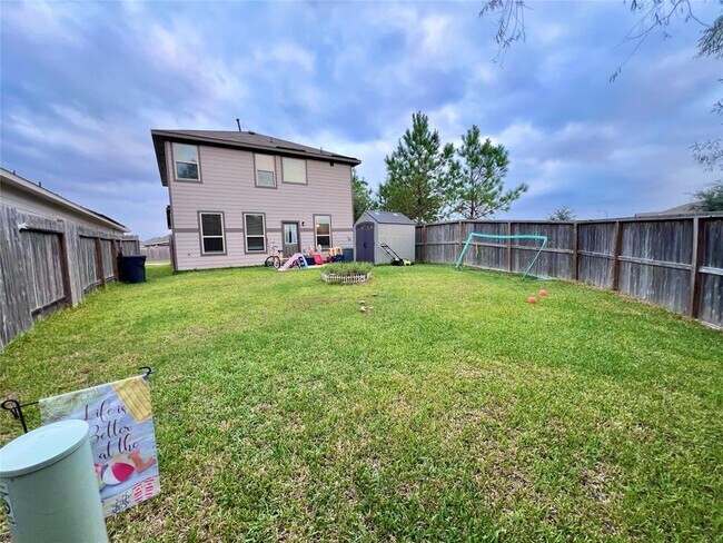 Foto del edificio - 9803 Meadow Thistle Ln