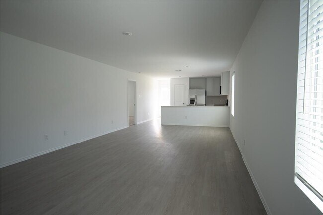 Foto del edificio - 204 Burt Rainey Ln