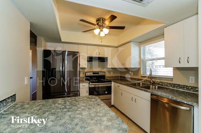 Foto del edificio - 143 SE 20th St