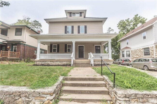 Building Photo - 4018 Harrison St