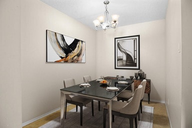 Building Photo - Renovated Townhome