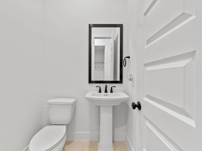 Building Photo - 30715 Chamomile Bnd