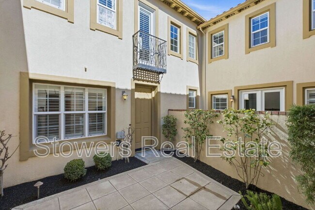 Foto del edificio - 7730 Stoneleaf Rd