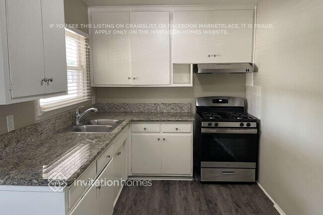 Foto del edificio - 403 Baldwin Ave