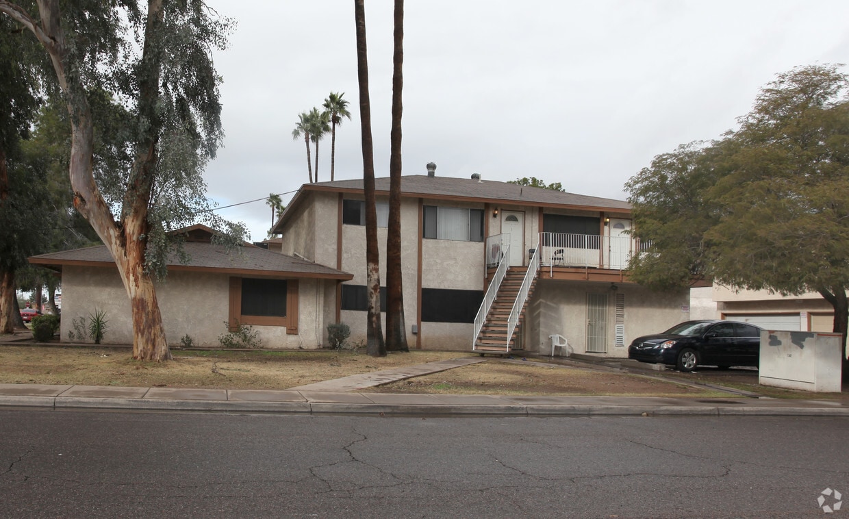 Building Photo - 3308 W Northern Ave