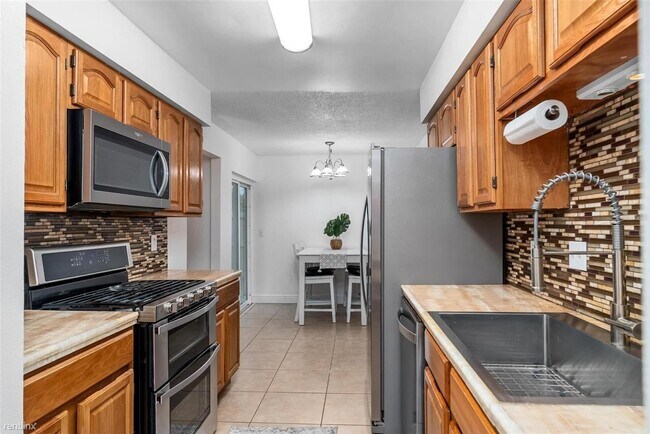Foto del edificio - 3 br, 2 bath House - 211 Banyan Court