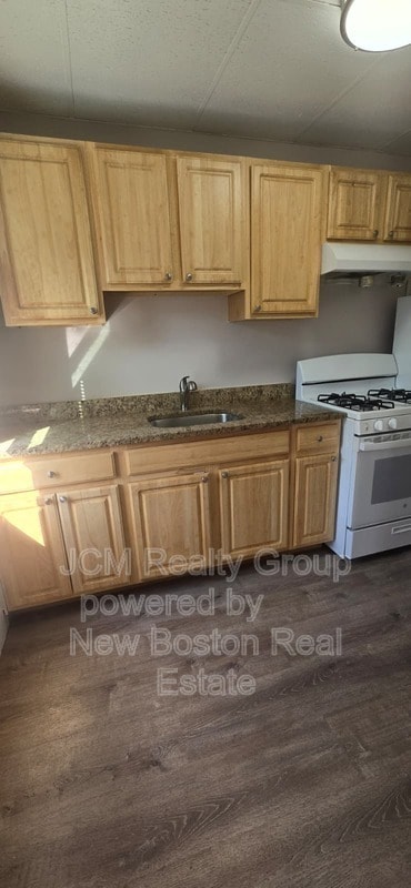 Photo - 52 Blue Hill Ave