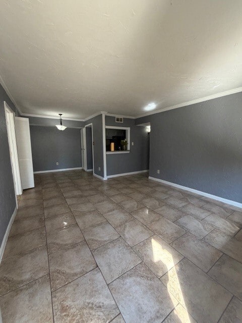 Building Photo - 7200 Clarewood Dr