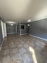Building Photo - 7200 Clarewood Dr