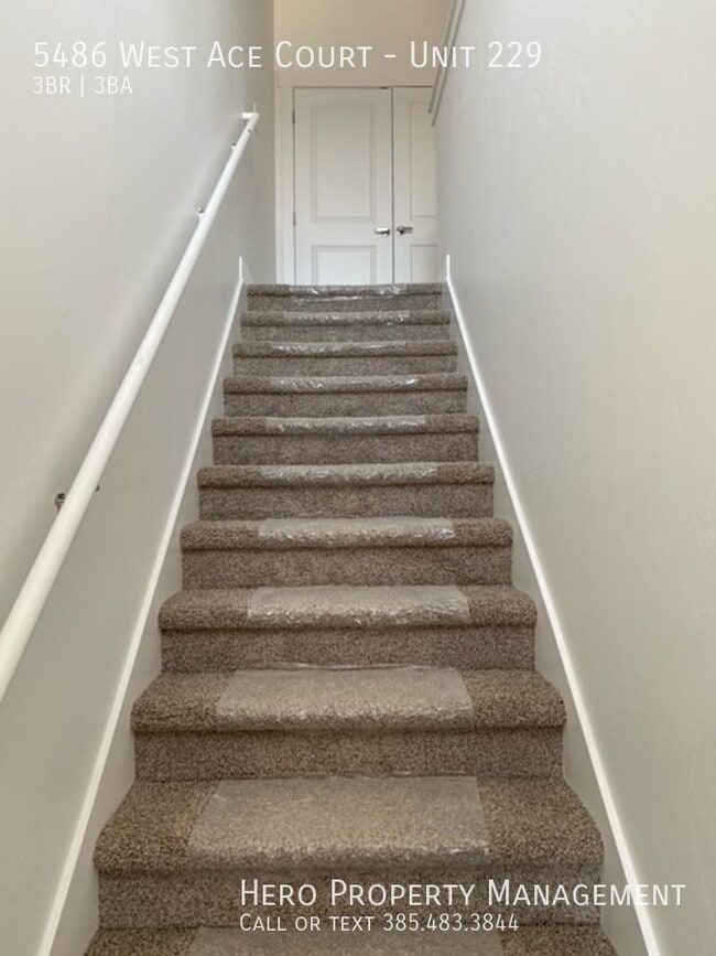 Building Photo - 5486 Ace Ct