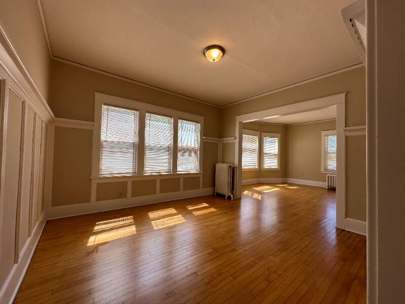 Foto principal - 1704 E Locust St