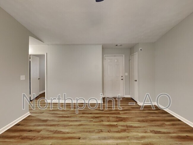 Foto del edificio - 175 Mountain View Cir