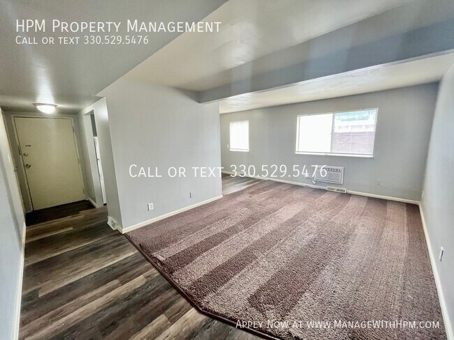 Foto del edificio - 16210 Maple Heights Blvd