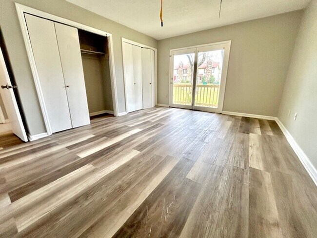 Foto del edificio - 9024 Mahogany Row SE