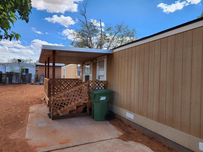 Building Photo - 5 Red Mesa Ave