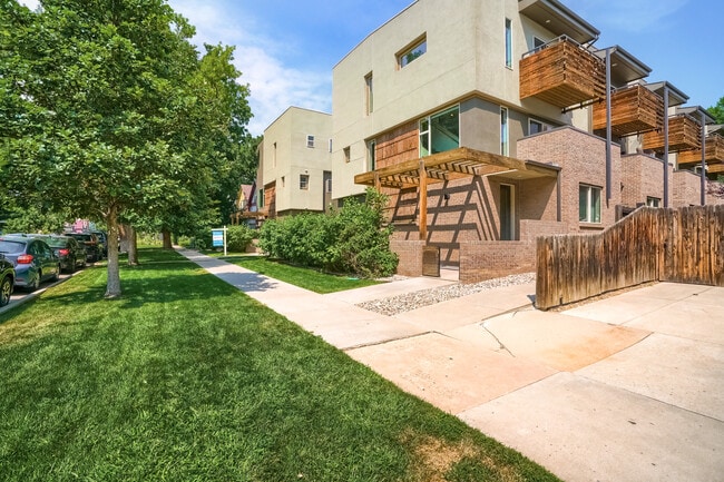 Building Photo - 1614 N Gilpin St
