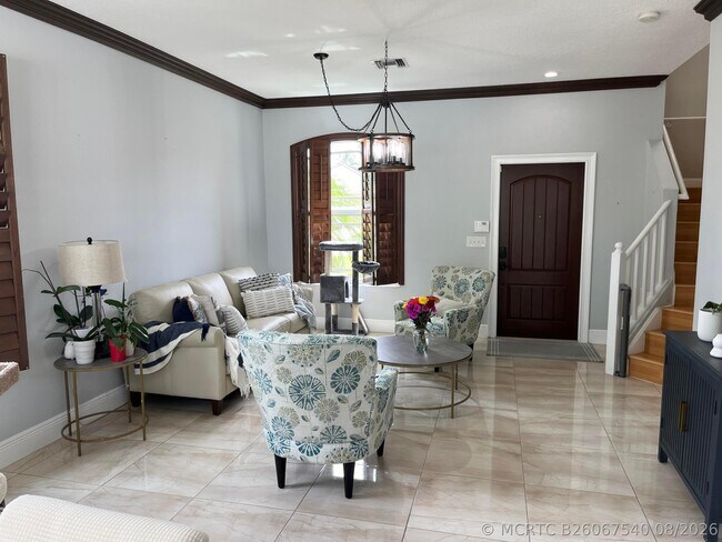 Foto del edificio - 7576 Savannah Ln