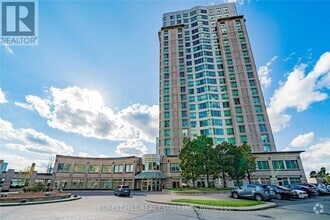 Building Photo - 18-PH118 Lee Centre Dr