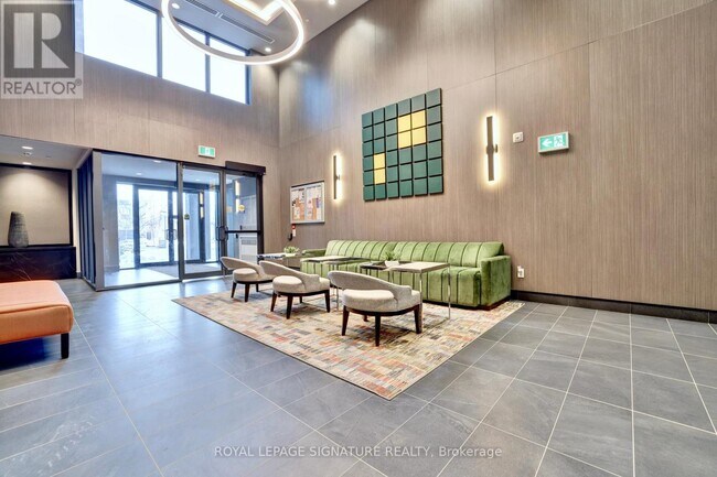 Photo du bâtiment - 95 Dundas St W