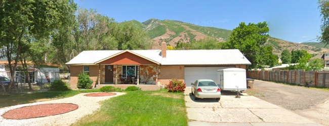 Building Photo - 13821 S 1300 E