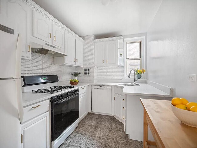 Foto del edificio - 415 Argyle Rd