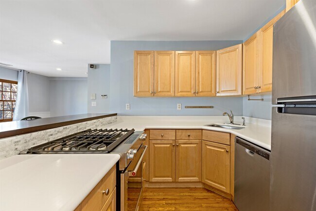 Foto del edificio - 211-213-213 3rd St