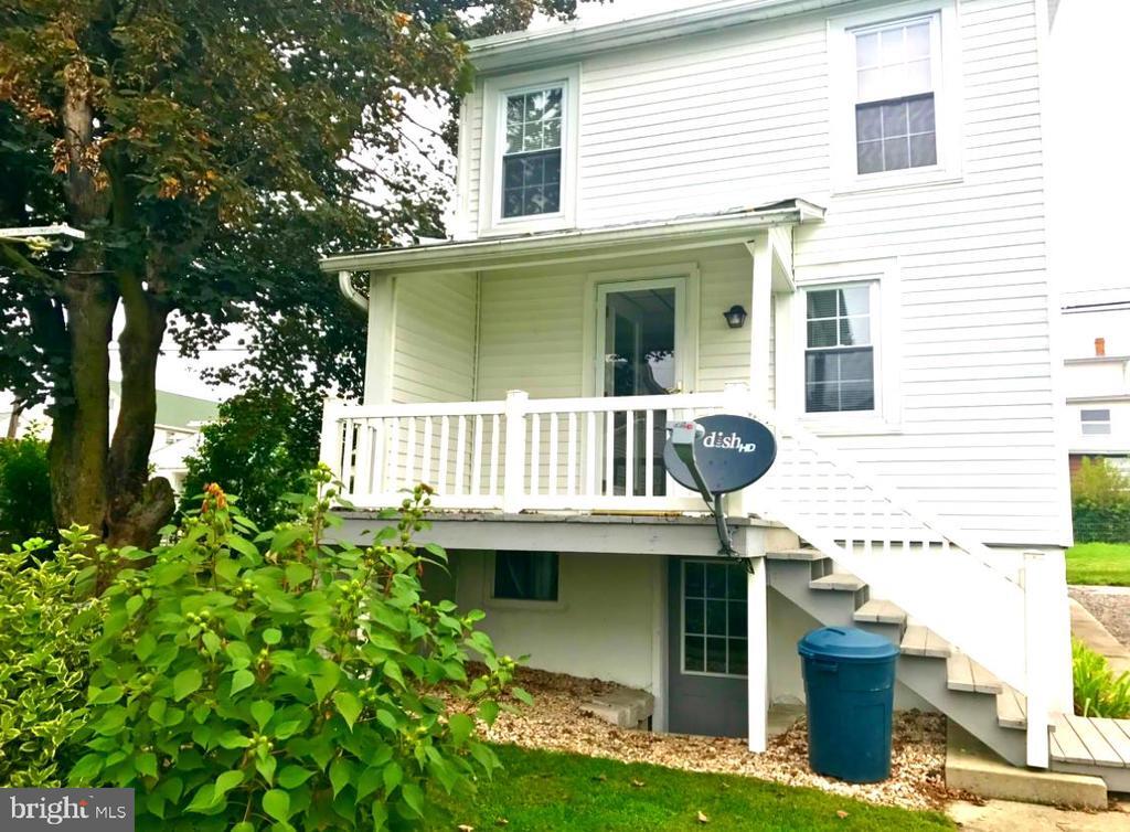 Foto principal - 137 E Summit St