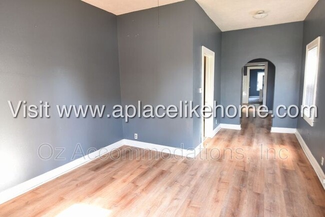 Building Photo - 745 Pacific Ave