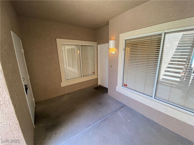 Foto del edificio - 2152 Jade Creek St