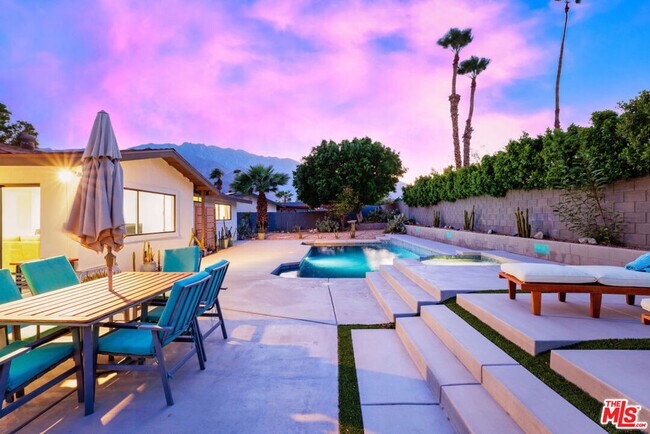 Foto del edificio - 1250 E Delgado Rd