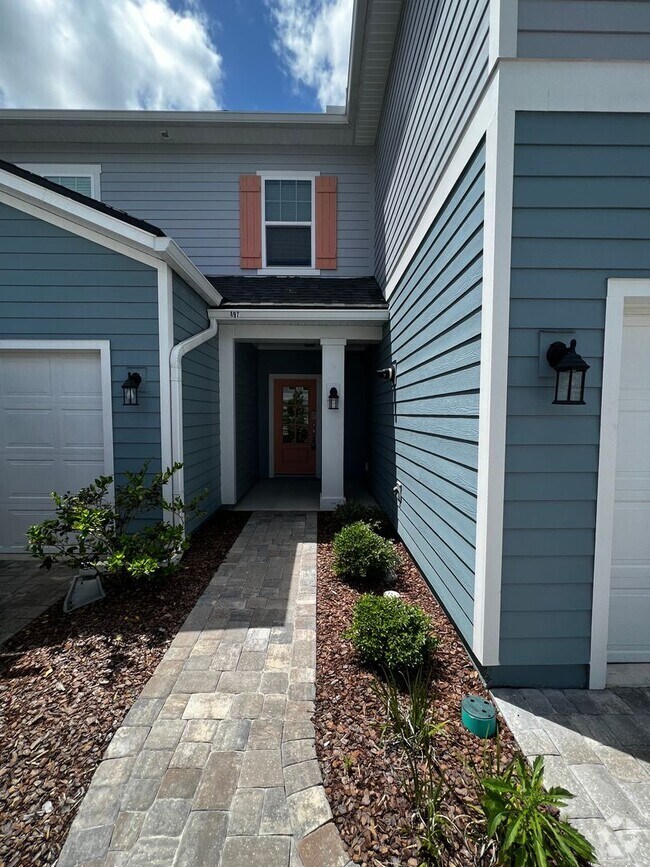 Building Photo - 497 Pine Bluff Dr