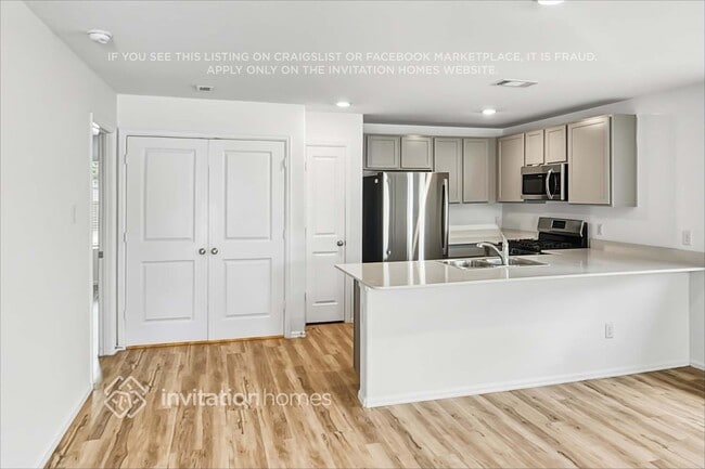 Building Photo - 22259 Stoney Ravine Dr