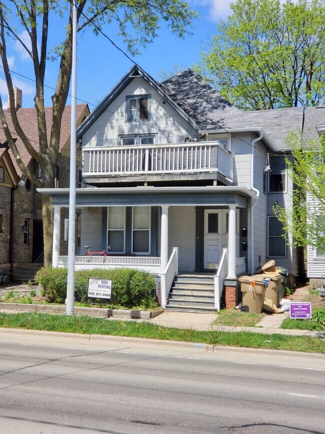 Front of house - 114 E Johnson St
