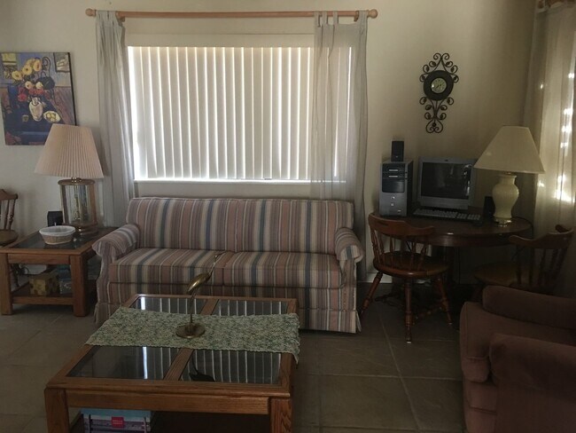 Foto del edificio - Furnished Winter 4 month minimum