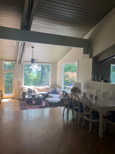 Foto del edificio - 5420 Stanford Dr